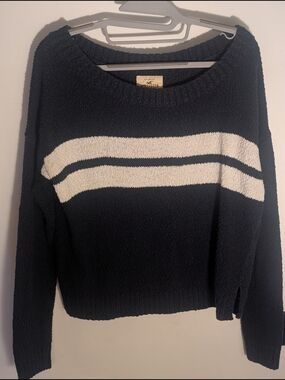 Hollister Navy Sweater with White Double Stripe Crewneck